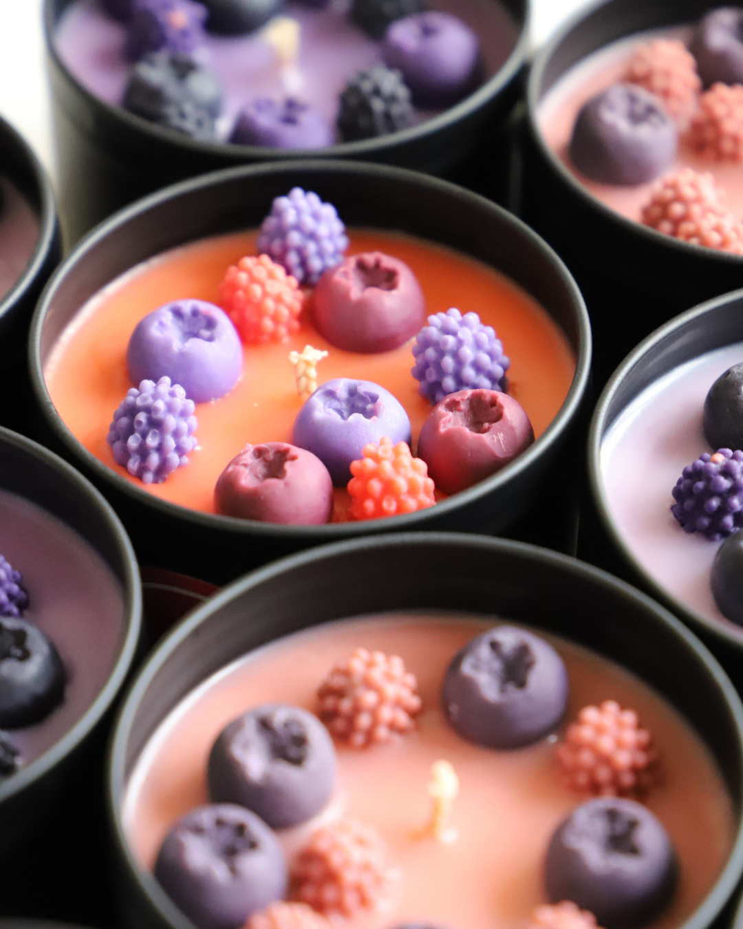 Bougie en pot parfum FRUITS ROUGES
