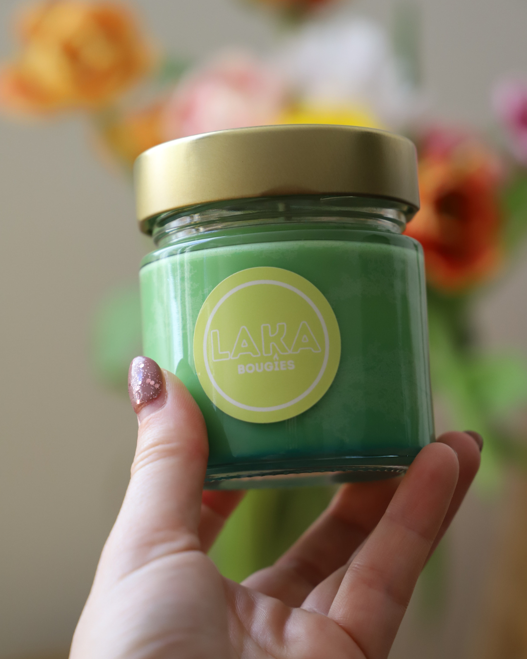 Bougie en pot parfum HERBE COUPÉE et paillettes - 150g de cire