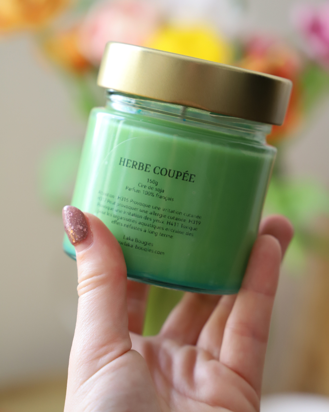 Bougie en pot parfum HERBE COUPÉE et paillettes - 150g de cire