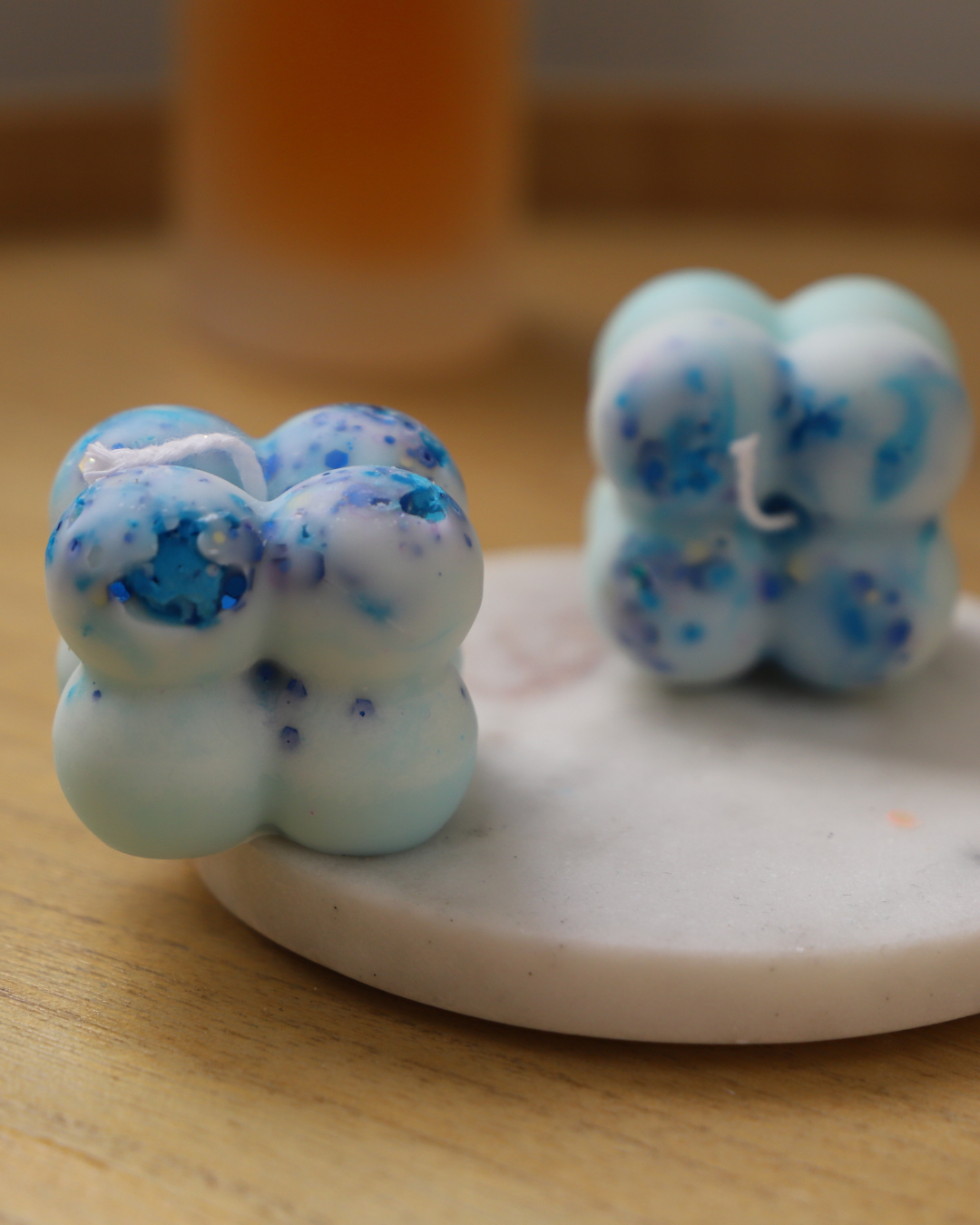 La mini bulle BLEUE galaxie - bougie moulée