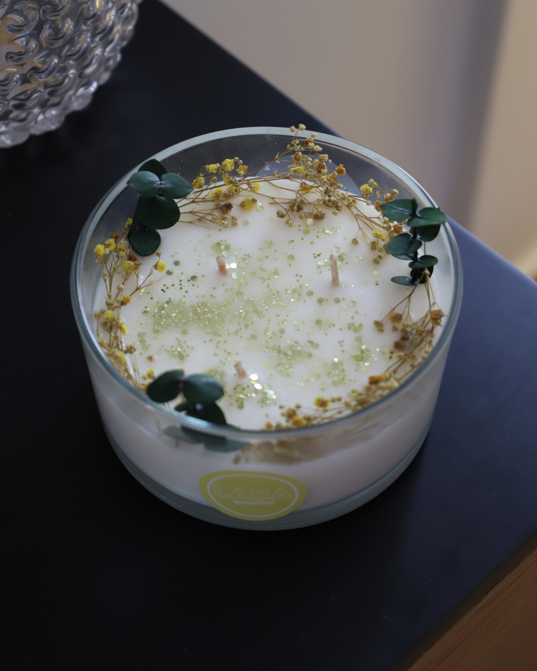 Bougie en pot & fleurs séchées - 400g de cire