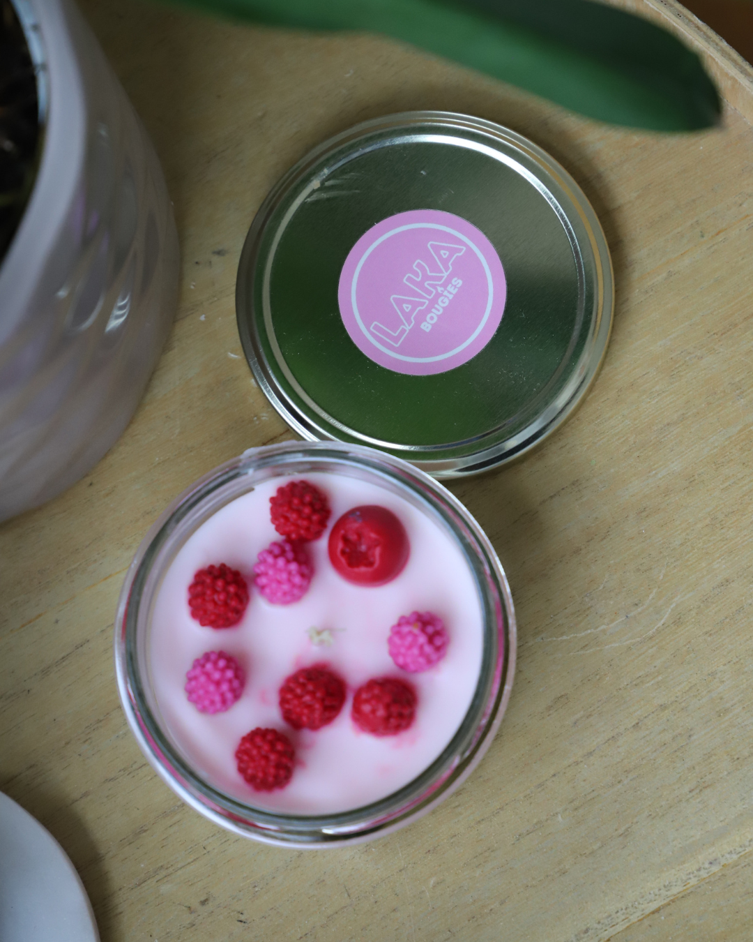 Bougie en pot parfum FRUITS - 110g de cire