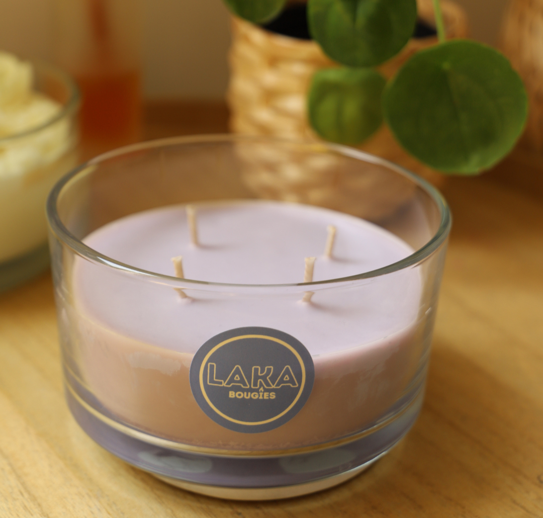 Bougie en pot - 4 mèches colorée et parfumées - 400g de cire