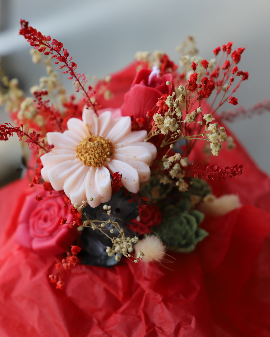 Bouquet de fondants parfumés et tiges de fleurs séchées – création artisanale