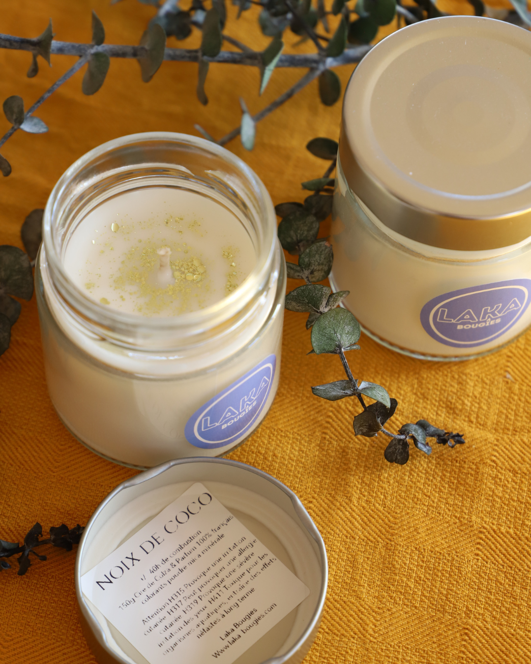 Bougie en pot parfum NOIX DE COCO et paillettes - 150g de cire