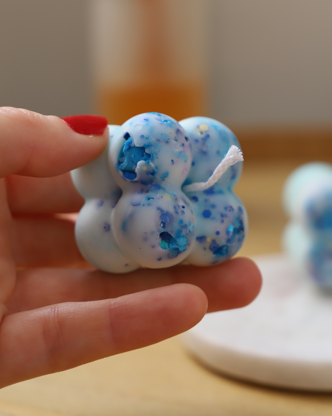 La mini bulle BLEUE galaxie - bougie moulée