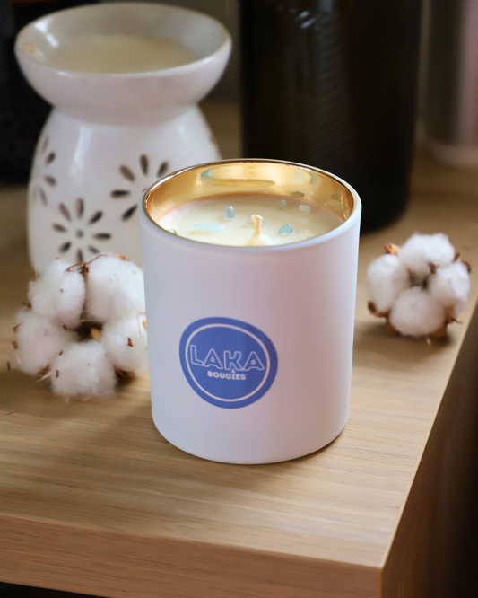Bougie en pot 200G - ADOUCISSANT et pierres naturelles AIGUES MARINES