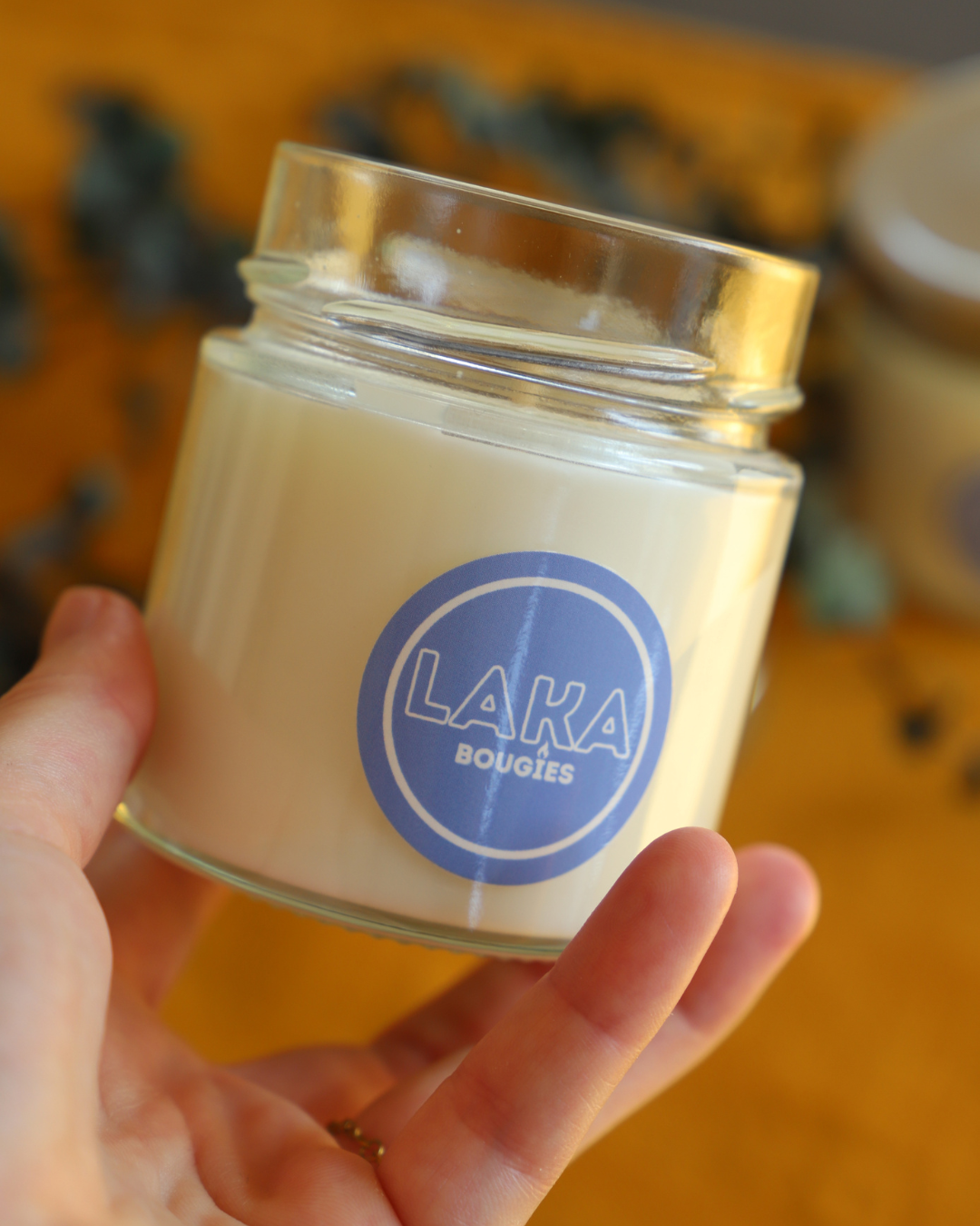 Bougie en pot parfum NOIX DE COCO et paillettes - 150g de cire