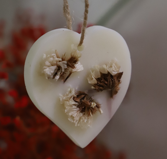 Grande suspension parfumée fleurie - Fleurs blanches / cœur