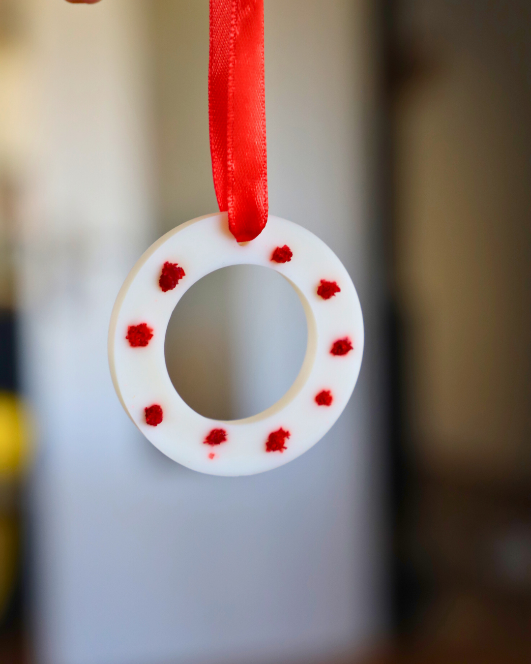 Suspension rouge - gypsophile