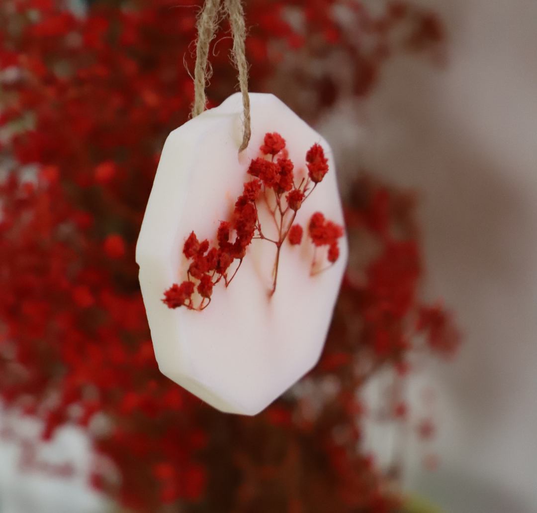 Grande suspension parfumée fleurie - Fleurs rouges / octogone