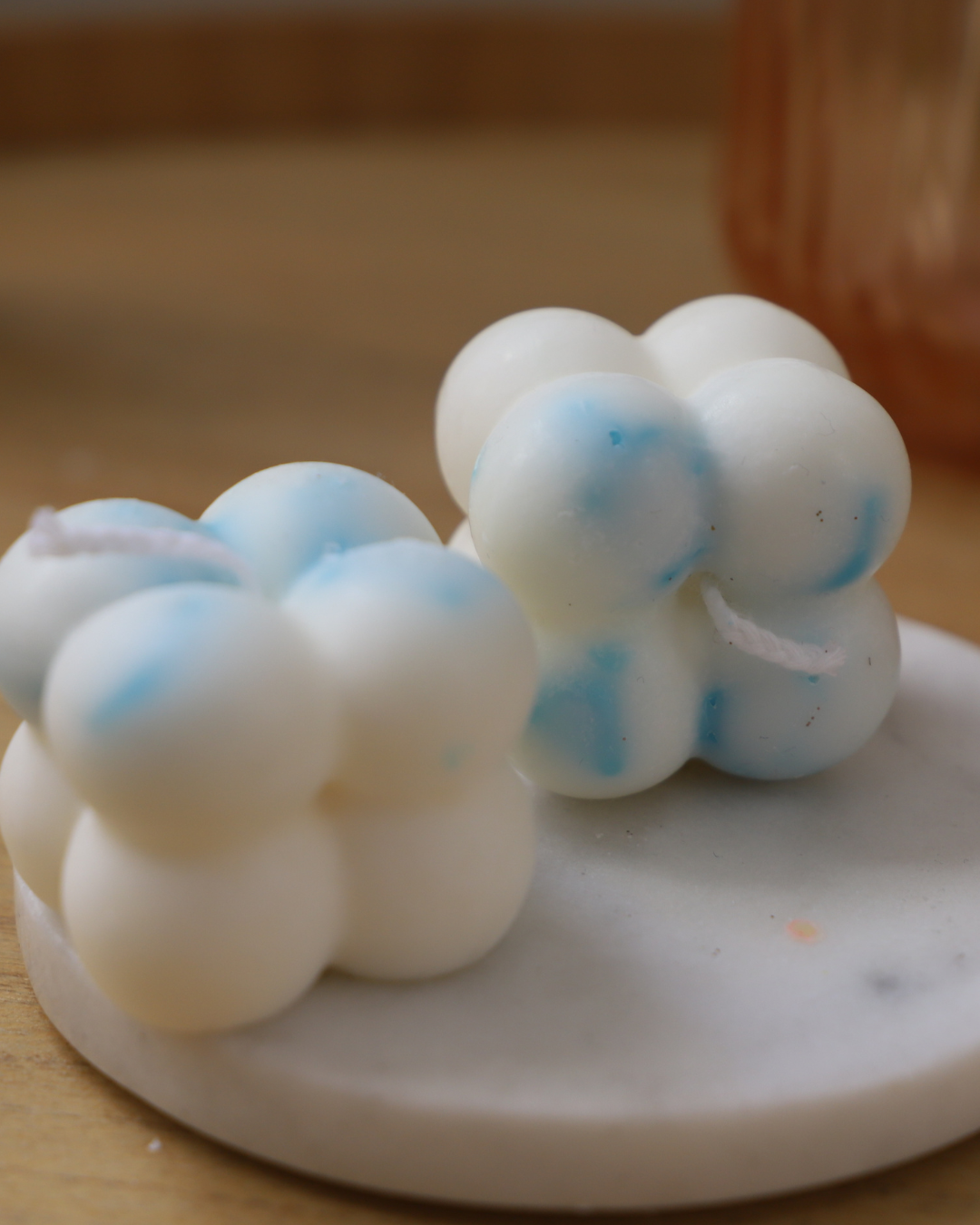 La mini bulle bleue et blanche - bougie moulée